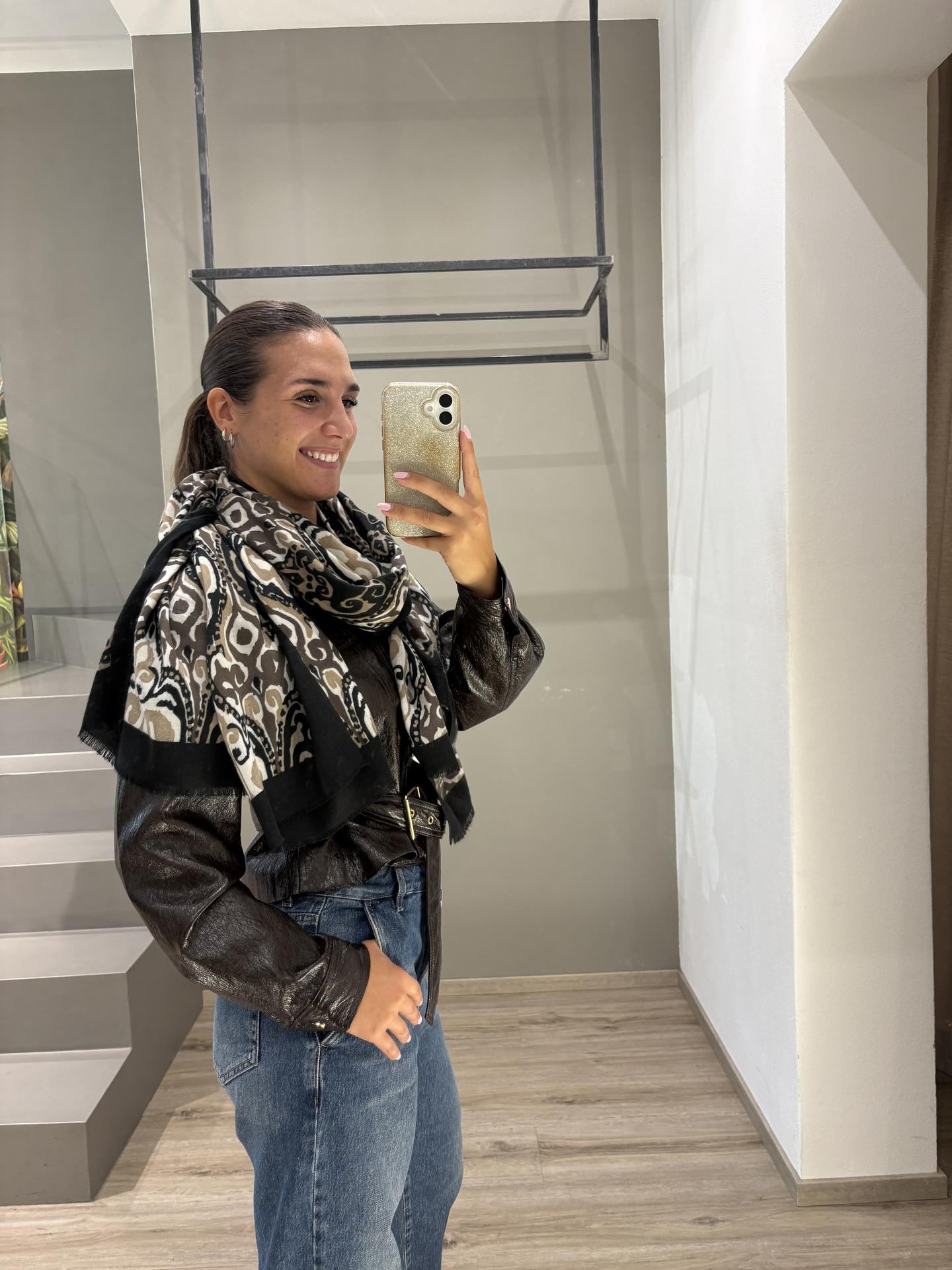 FOULARD SUSY STAR 9582RE NERO